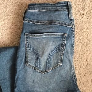 HOLLISTER Hi-Rise Jeggings